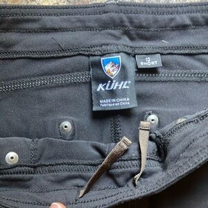 Kuhl Black Stretchy Pants Sz 12 Short